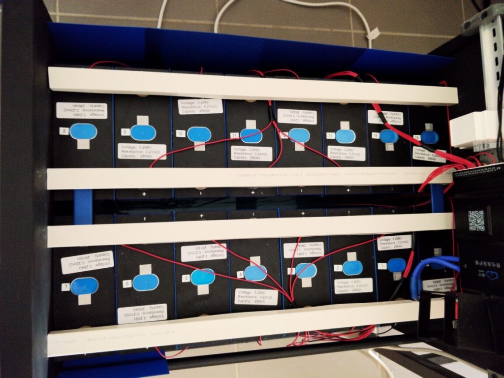 Great ingenuity to make DIY batteries safer! 2 Image of 01 at Muller Energy Australia